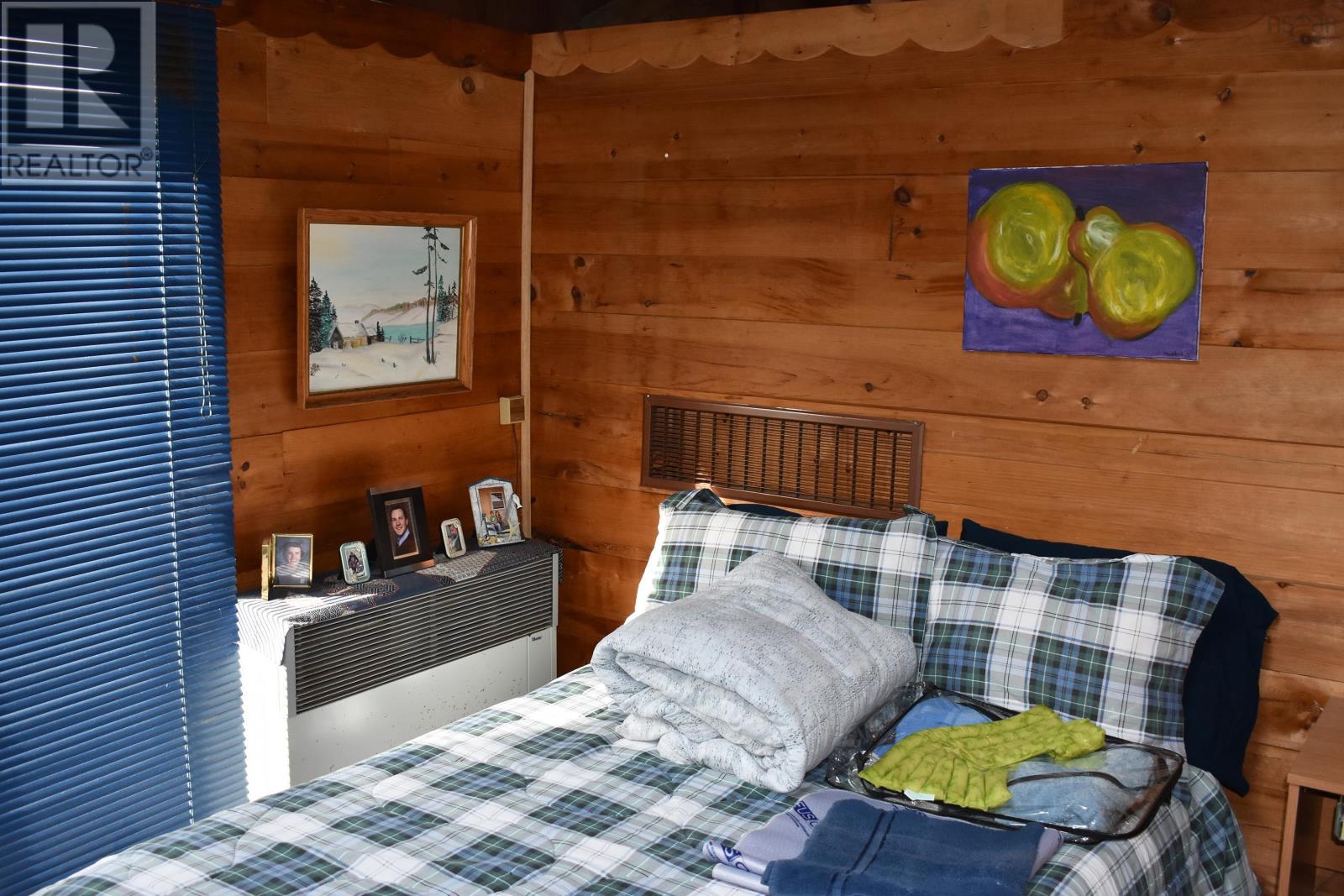 Property 14 of 27 of 208 Lighthouse Road