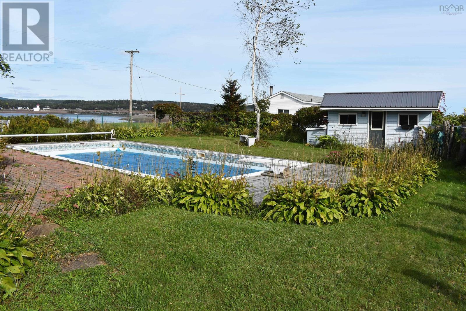 Property 3 of 27 of 208 Lighthouse Road