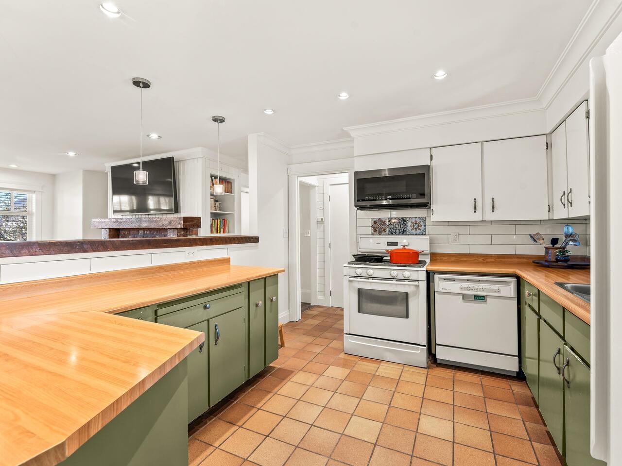 5132 214 STREET, Langley