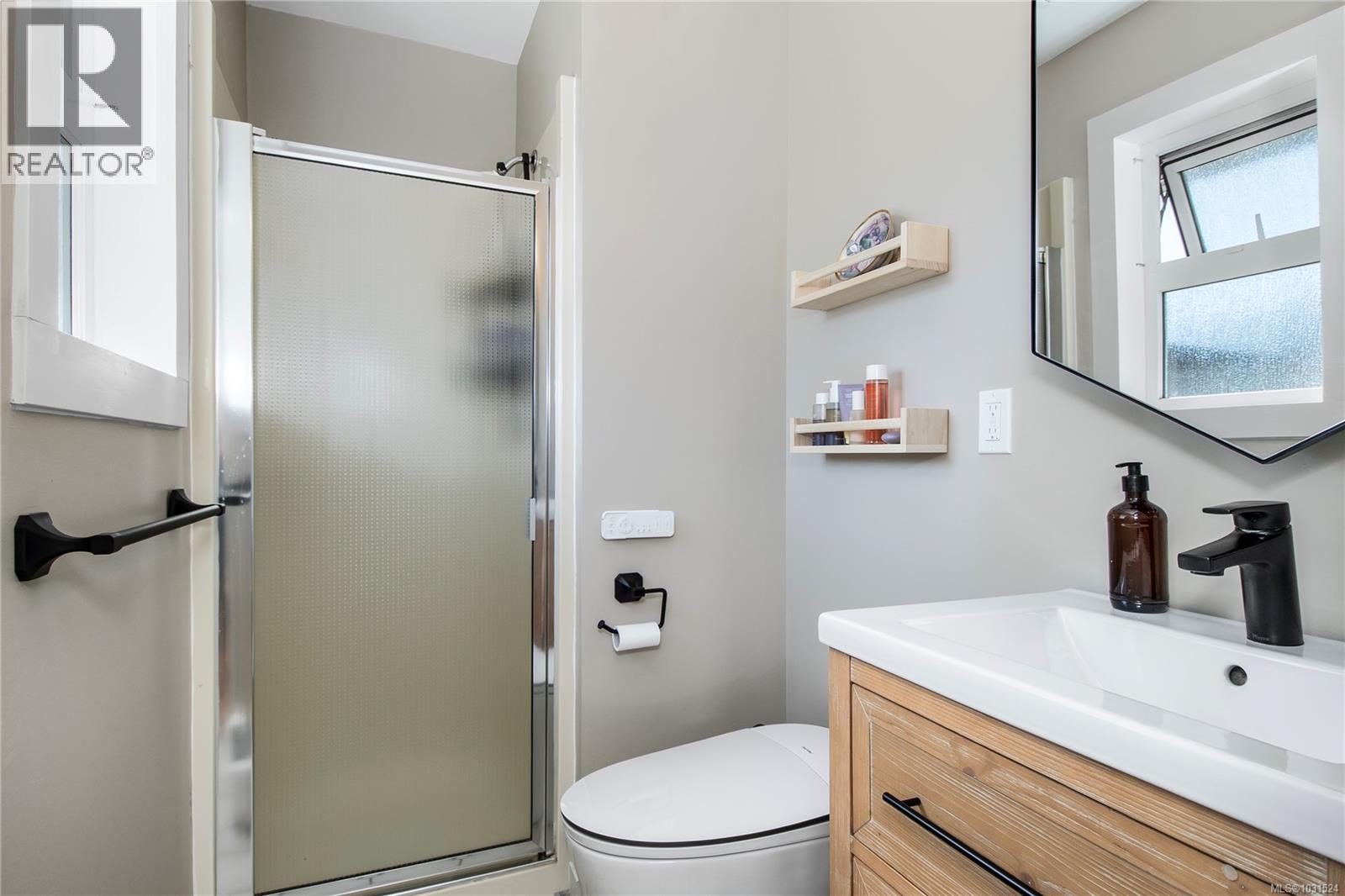 285 Crawford Rd, Campbell River