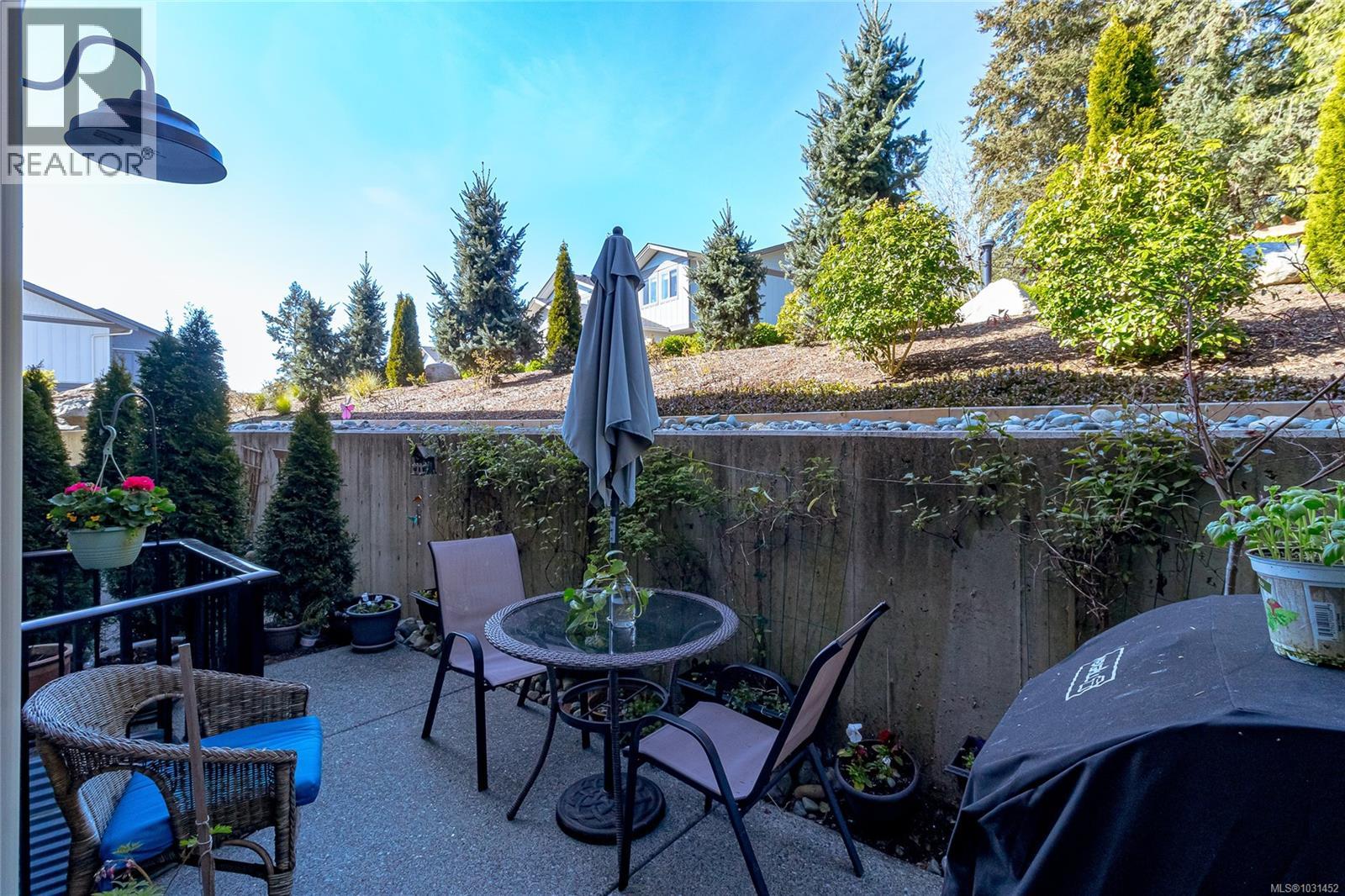 #15 3195 HERONS WAY - 39