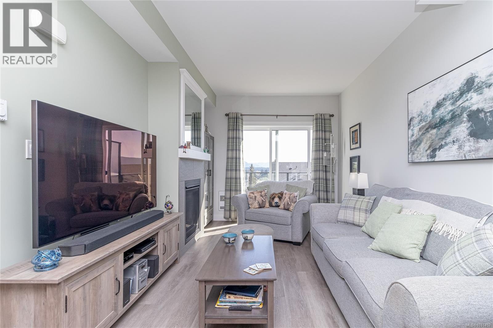 #15 3195 HERONS WAY - 7