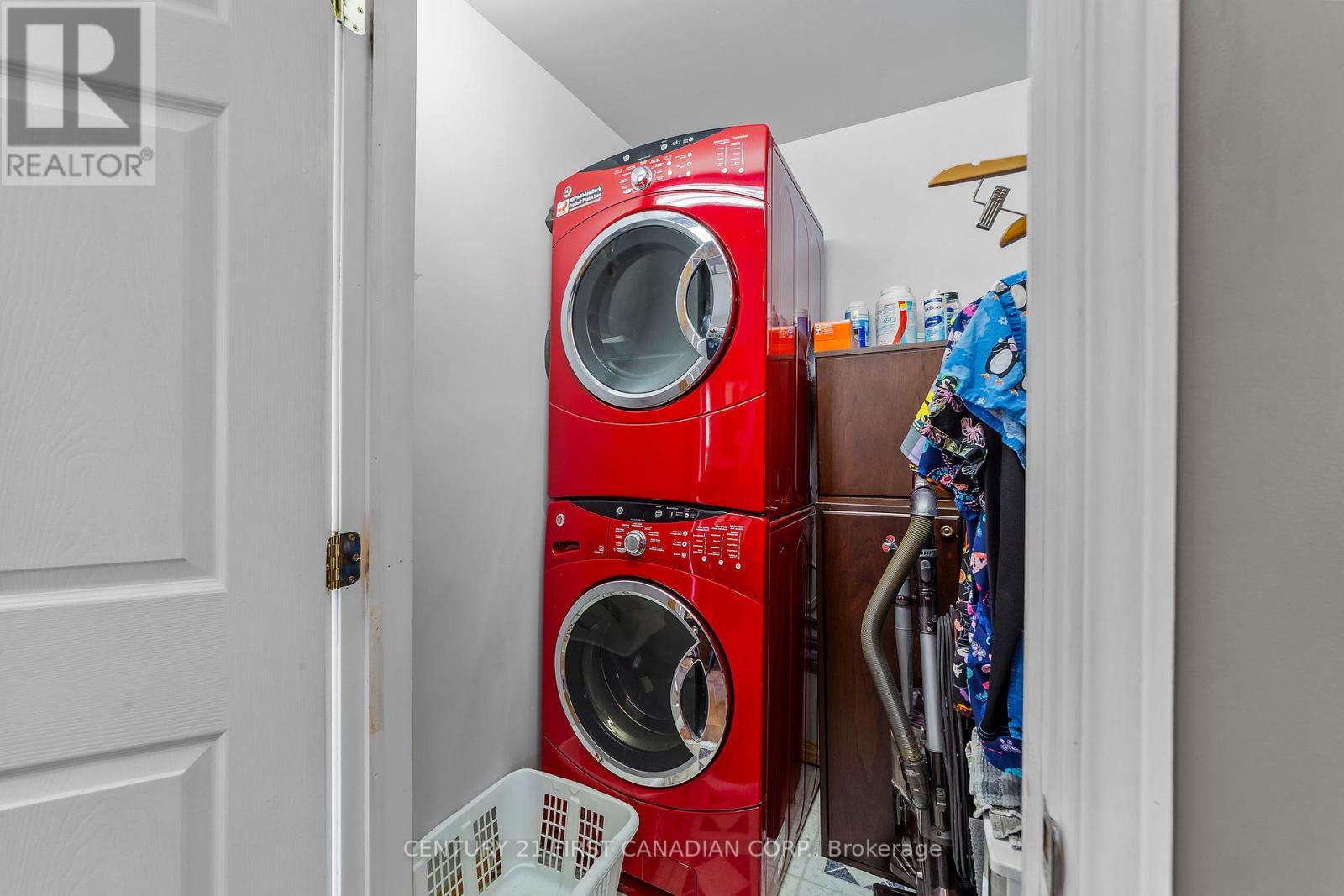 184 WATER STREET Property Photo