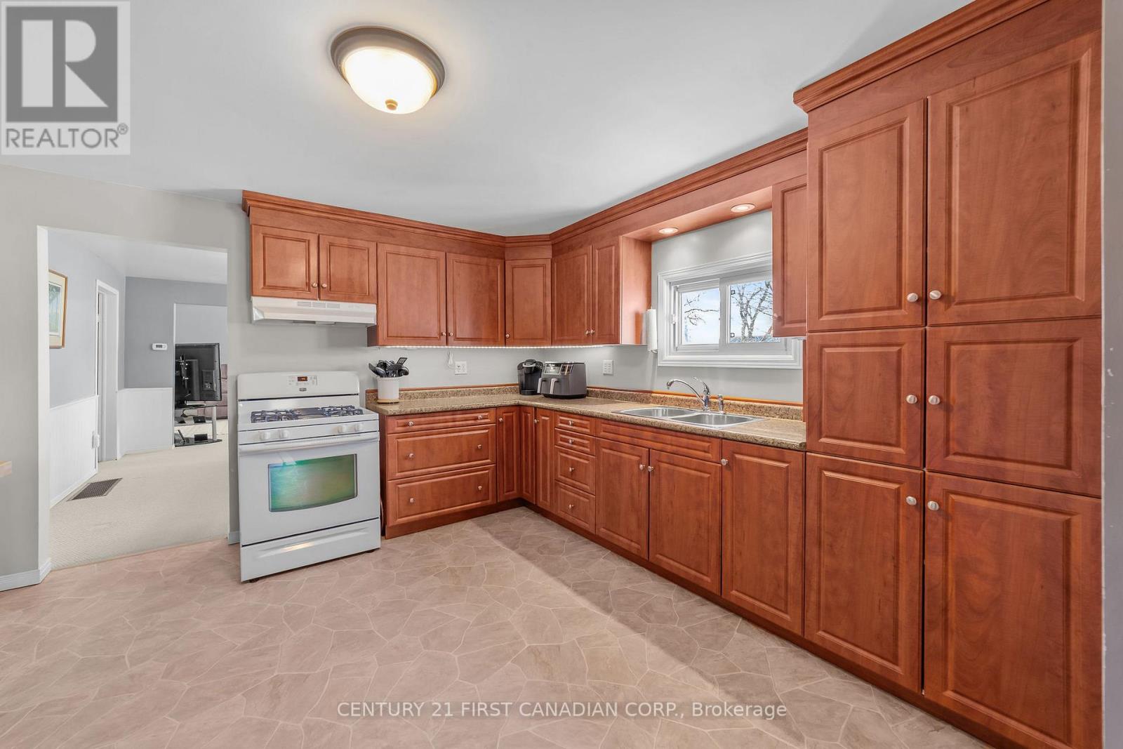 184 WATER STREET Property Photo