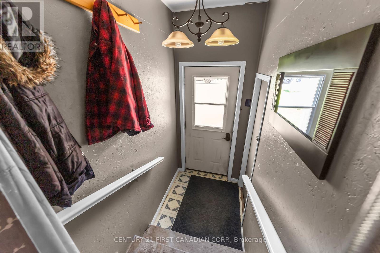 184 WATER STREET Property Photo