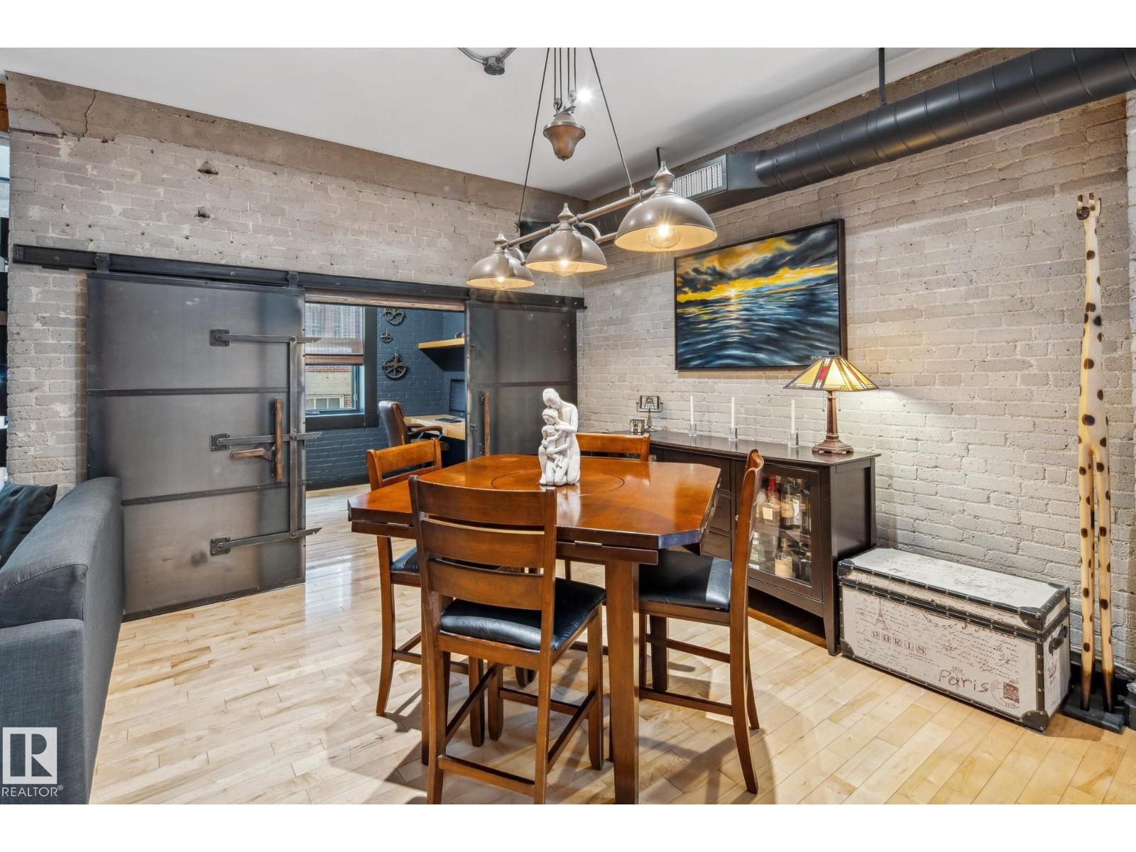 #302 10169 104 ST NW - 14