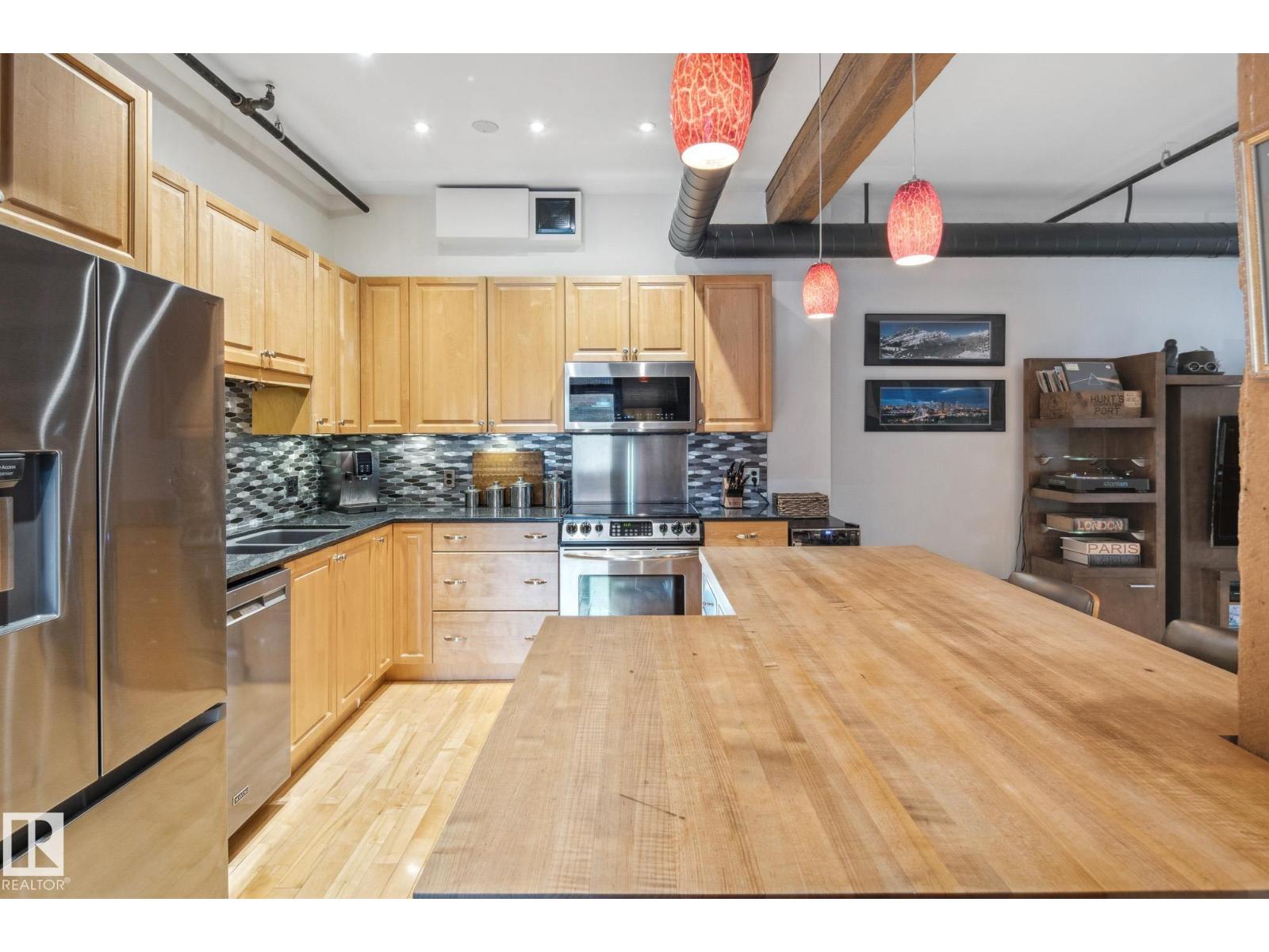 #302 10169 104 ST NW - 5