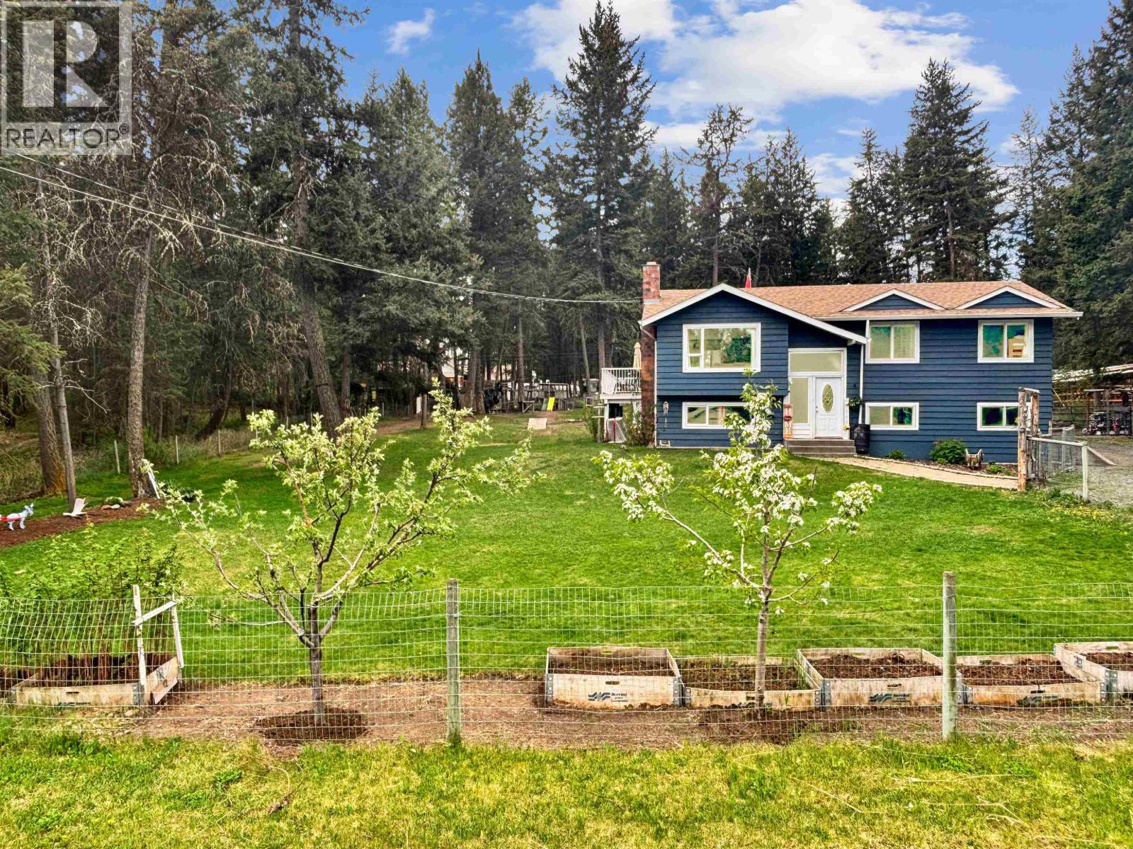 5047 EASZEE DRIVE - 1