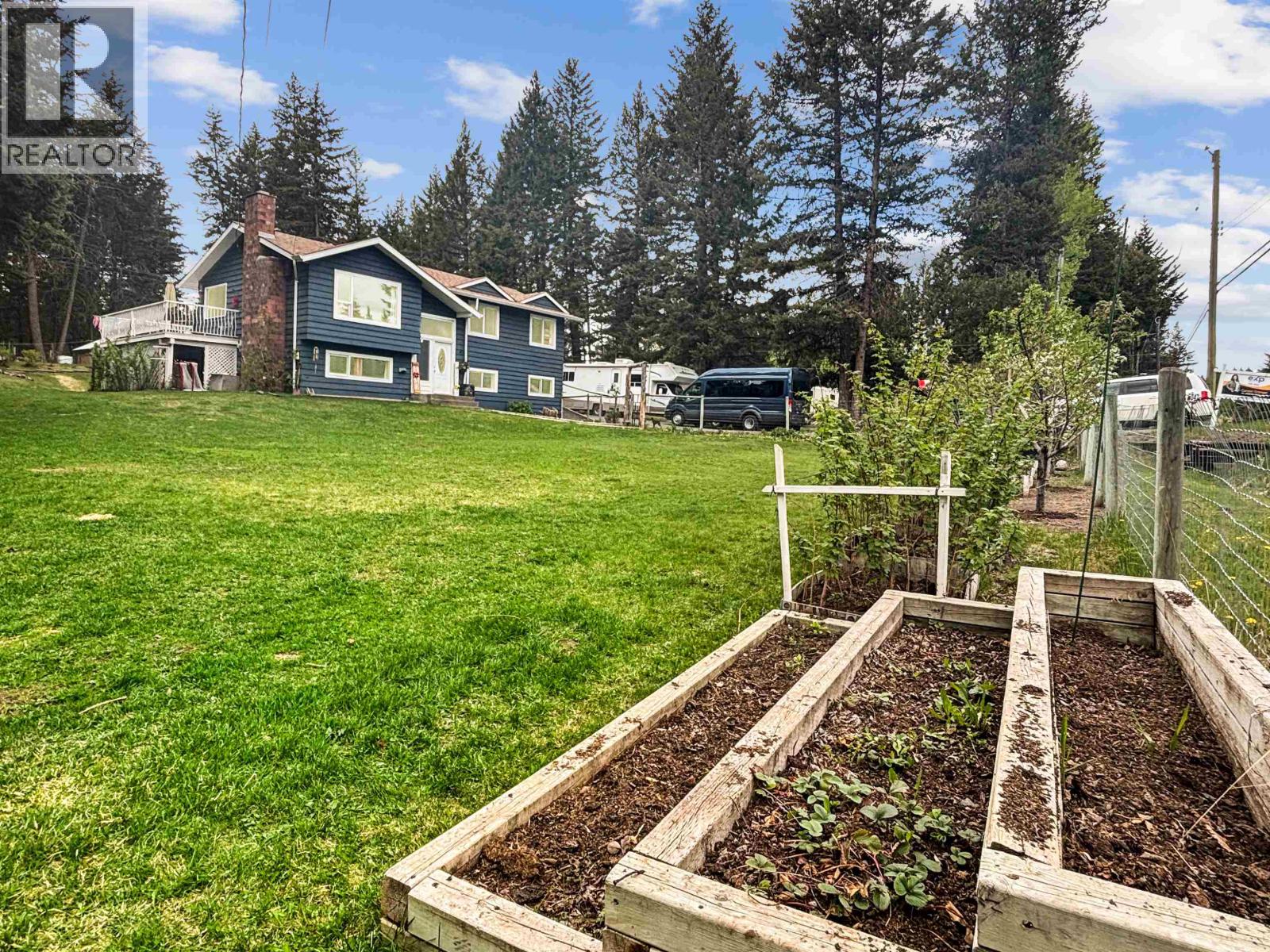 5047 EASZEE DRIVE - 3
