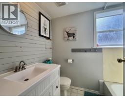 5047 Easzee Drive, 108 Mile Ranch, BC V0K2Z0 Photo 32