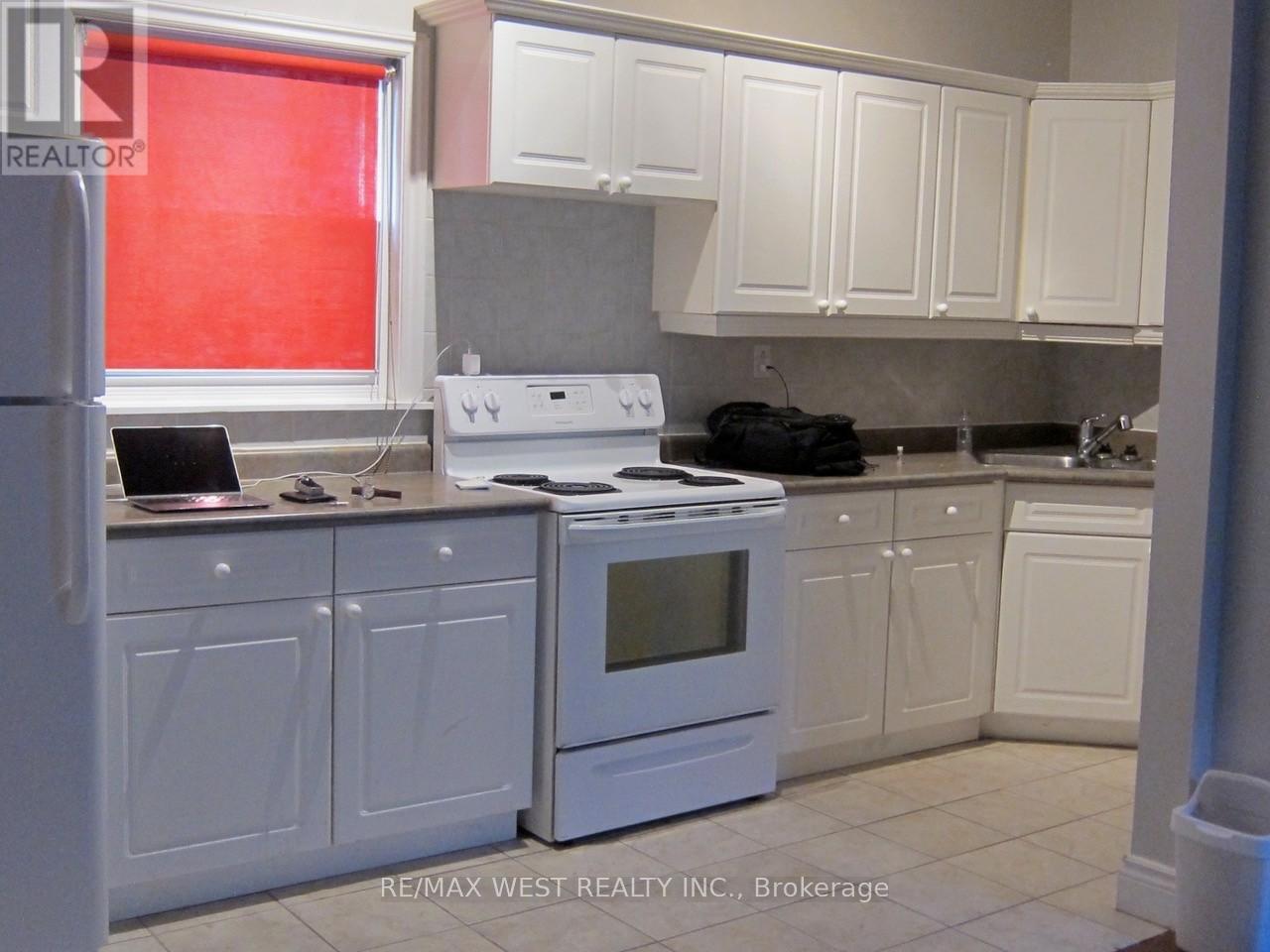 409 WOODBINE AVENUE — photo 23