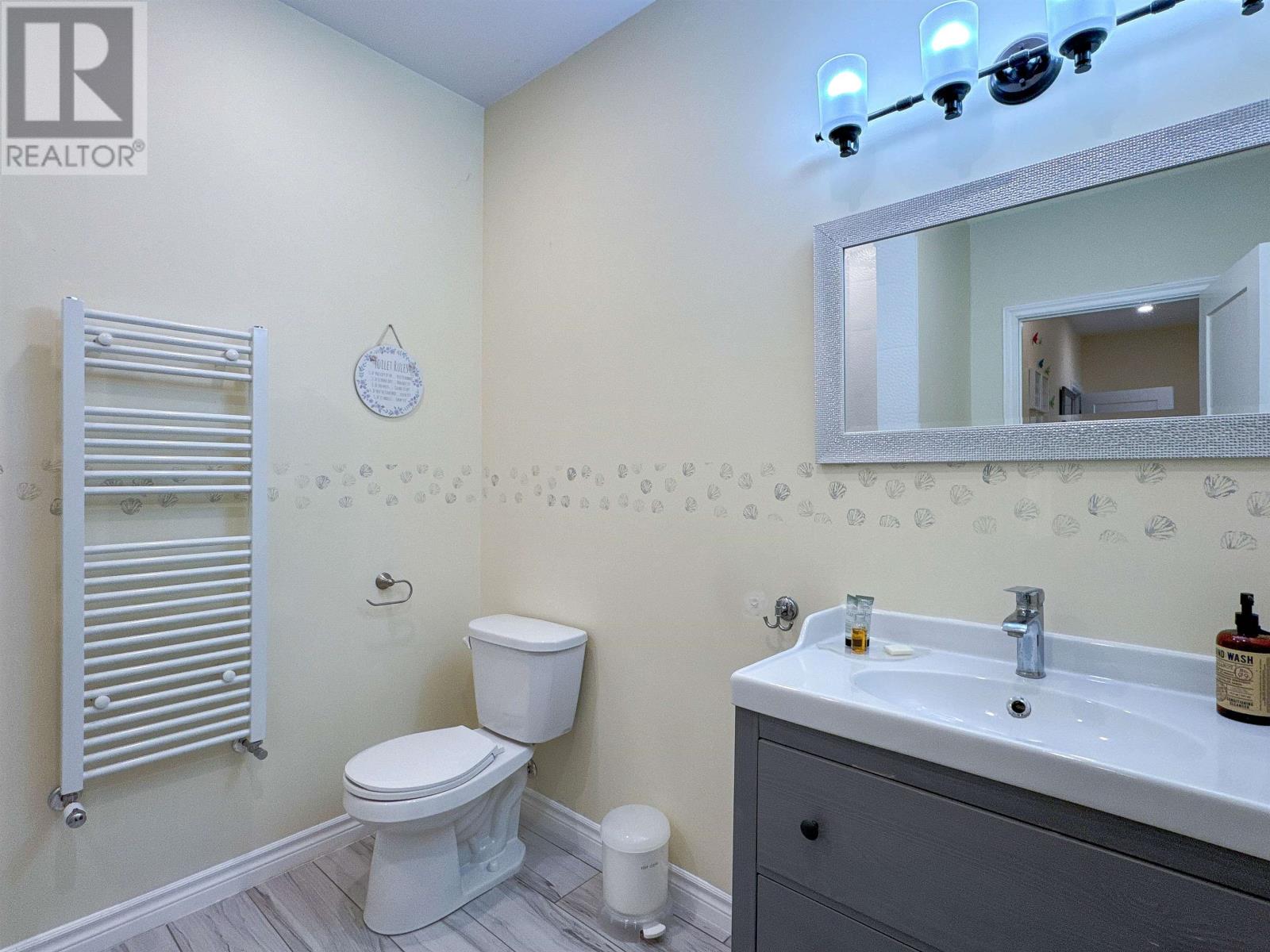 23 PAGET CRESCENT - 39