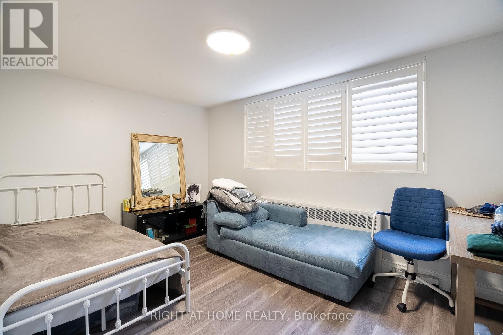 285 RICHMOND STREET - 20