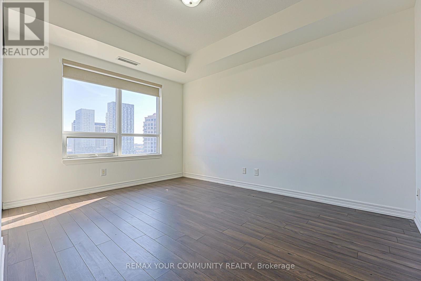 #1007 9245 JANE STREET - 16