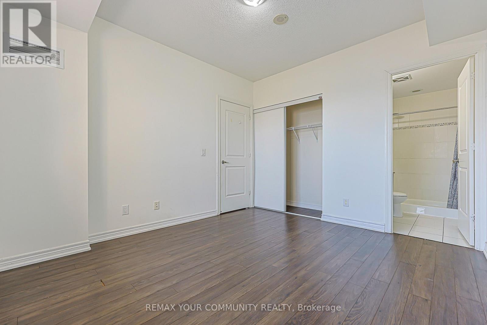 #1007 9245 JANE STREET - 22