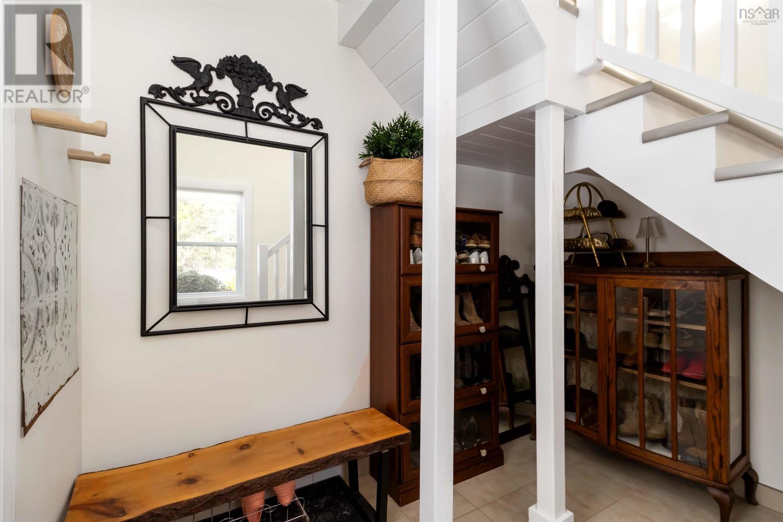 #4 440 UPPER BLANDFORD ROAD - 42