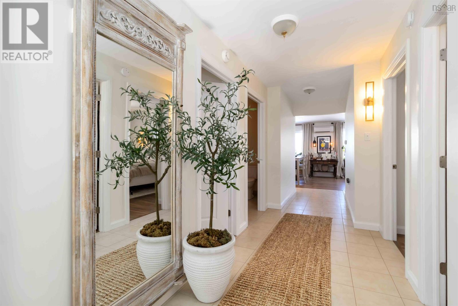 #4 440 UPPER BLANDFORD ROAD - 25