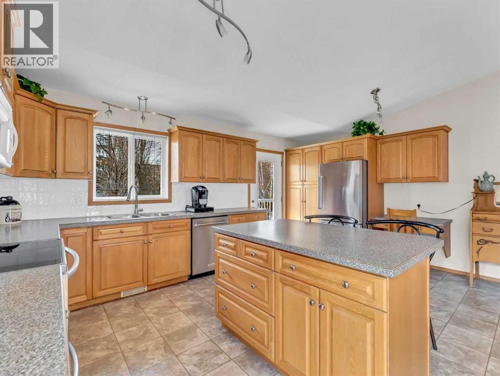 99 Greystone Close - 13