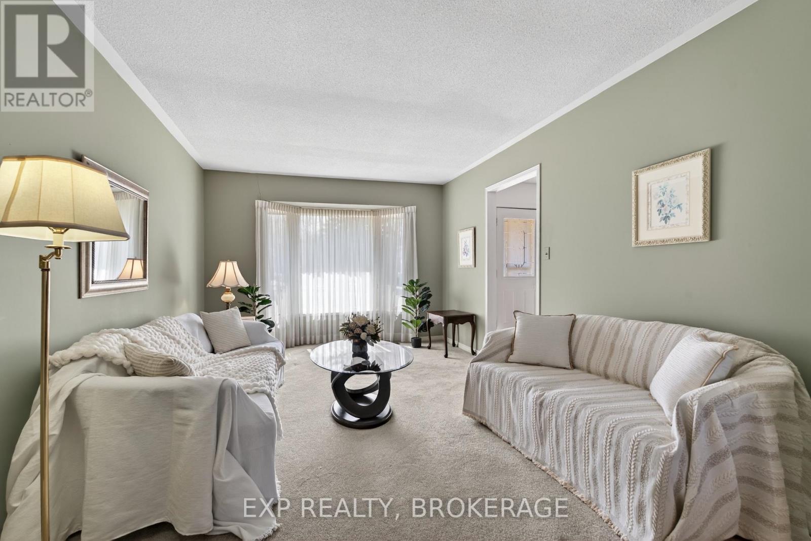 116 MARGARET PLACE - 16
