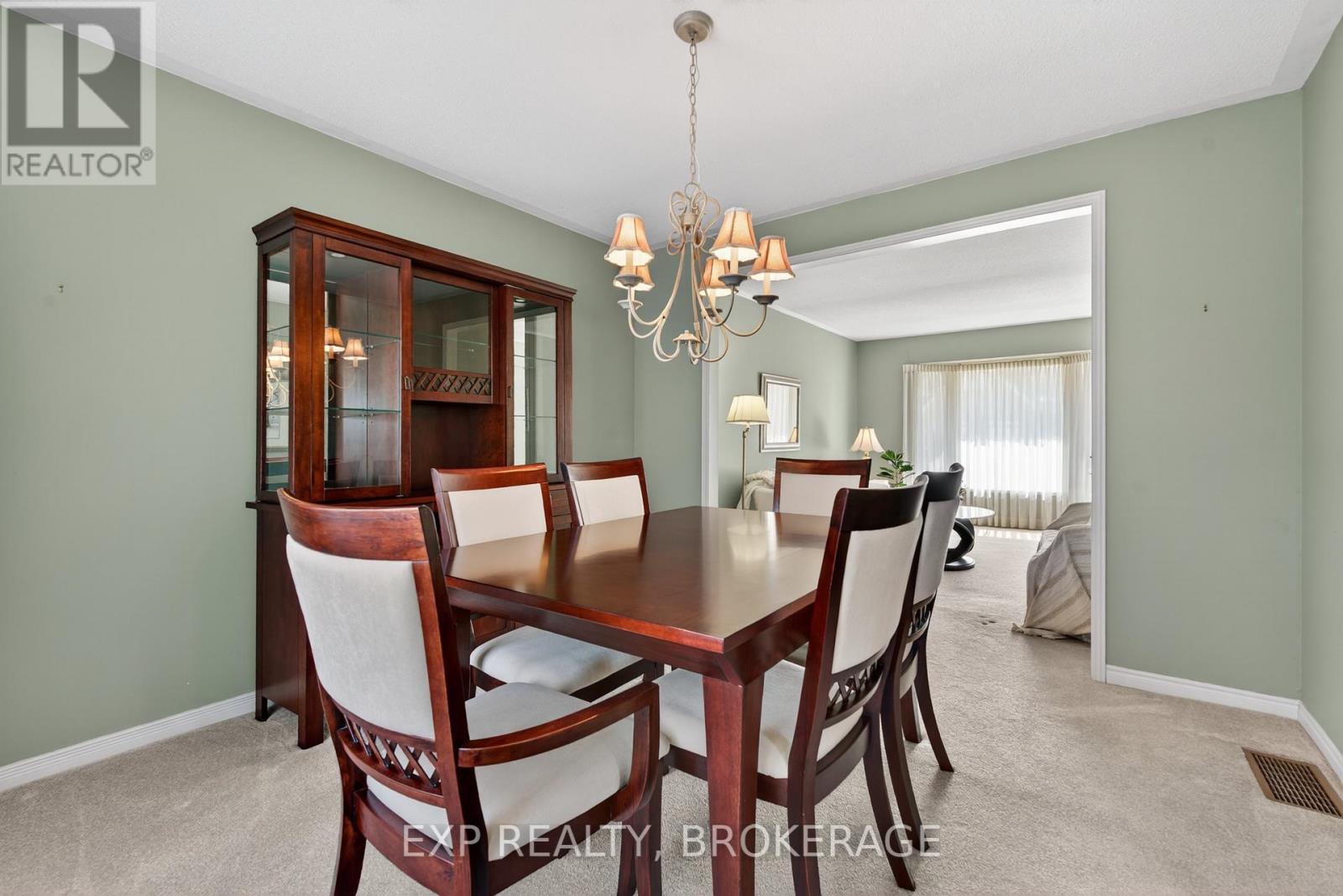 116 MARGARET PLACE - 18