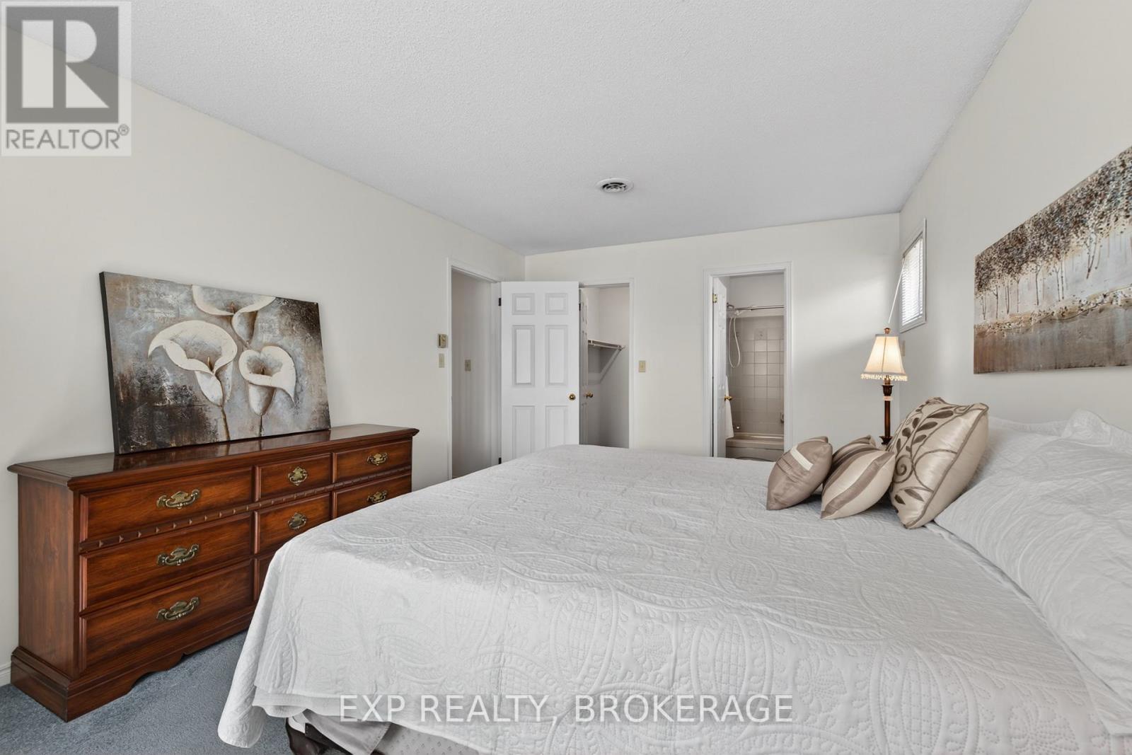 116 MARGARET PLACE - 23