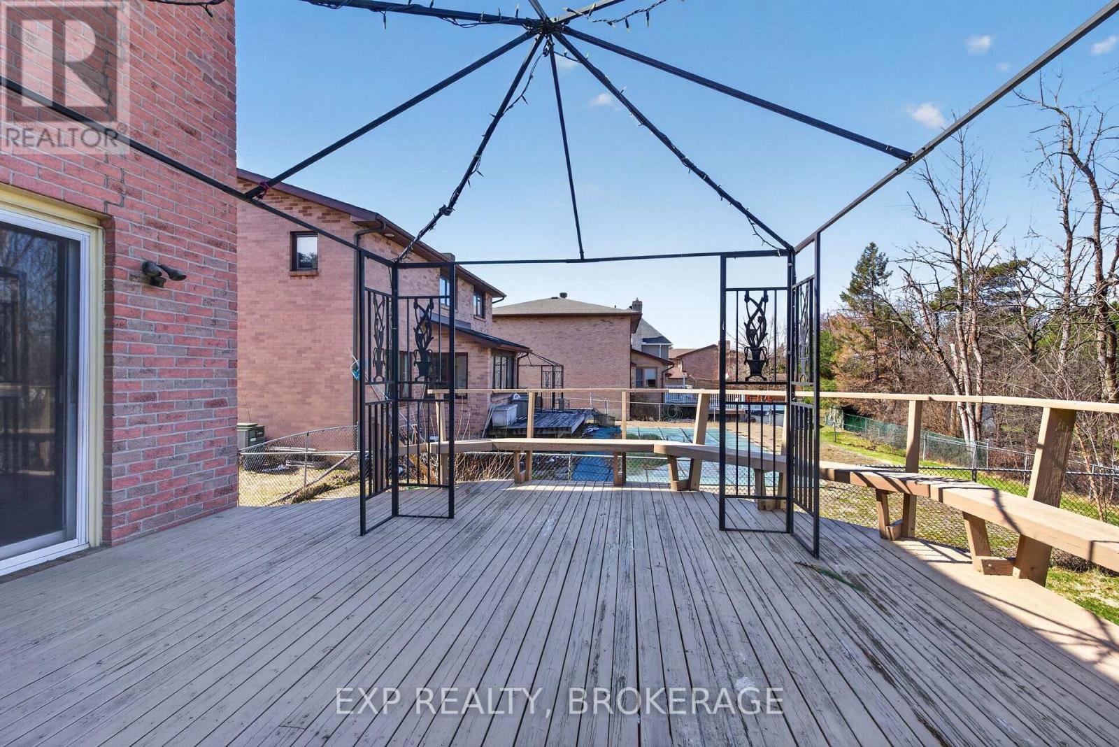 116 MARGARET PLACE - 39