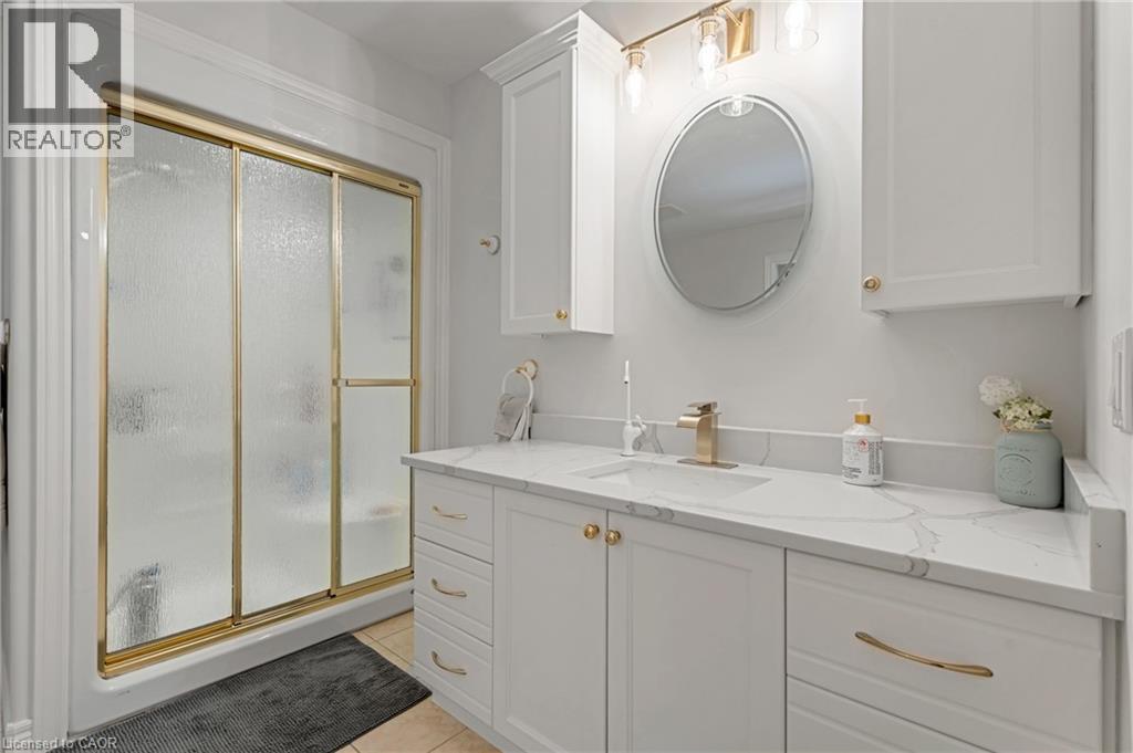 22 SHADELAND Crescent, Stoney Creek, Ontario, L8G4Y1 — Photo 26