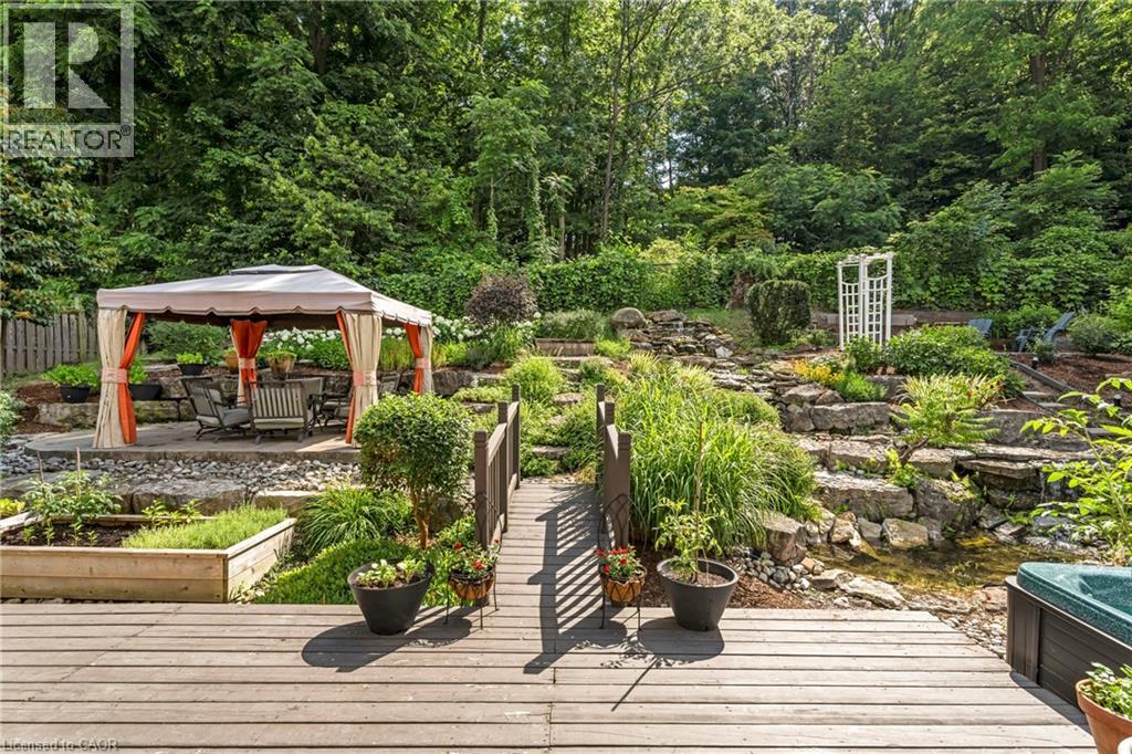 22 SHADELAND Crescent, Stoney Creek, Ontario, L8G4Y1 — Photo 43