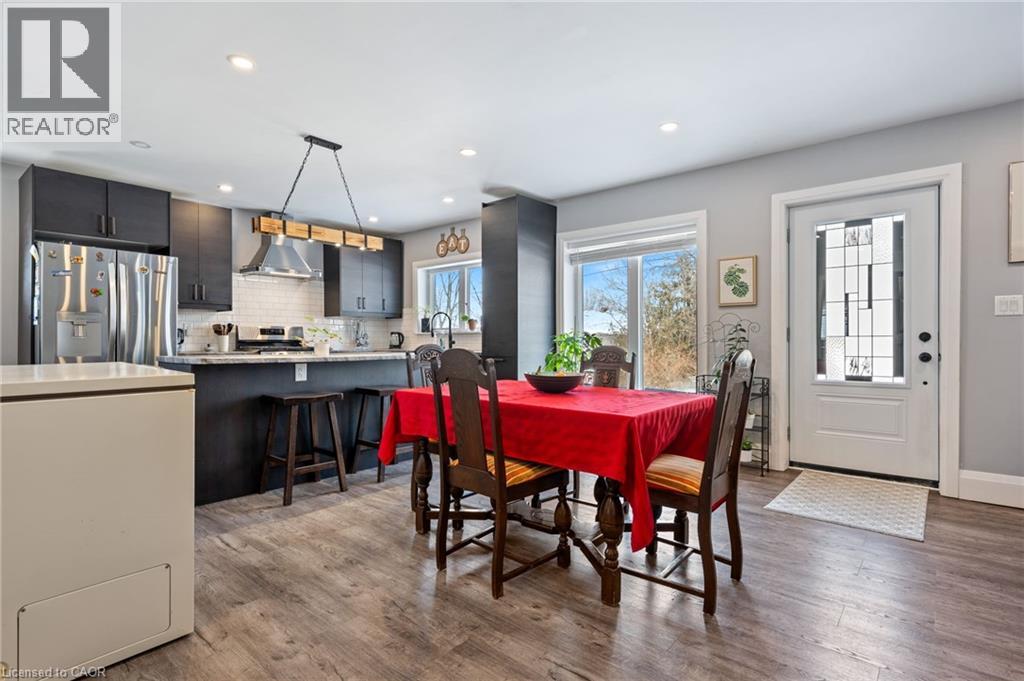 32 NICHOL STREET W - 15
