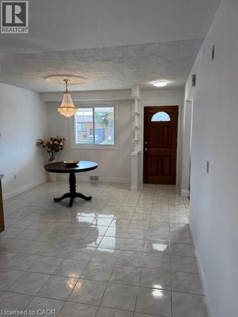 31 ADAIR Avenue - 6