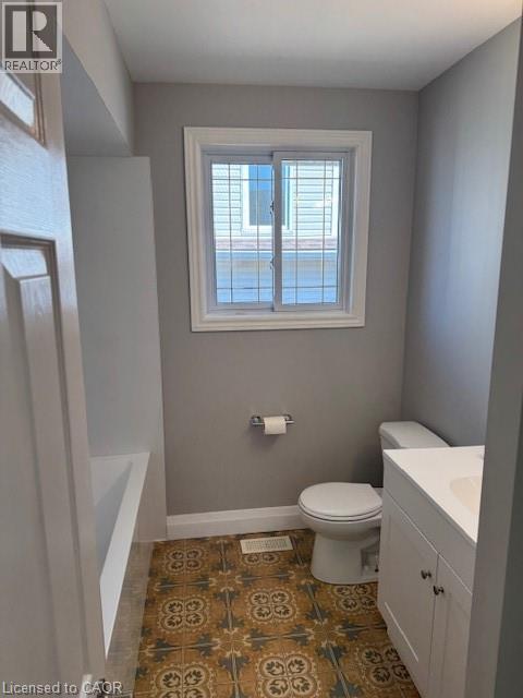 31 ADAIR Avenue - 20