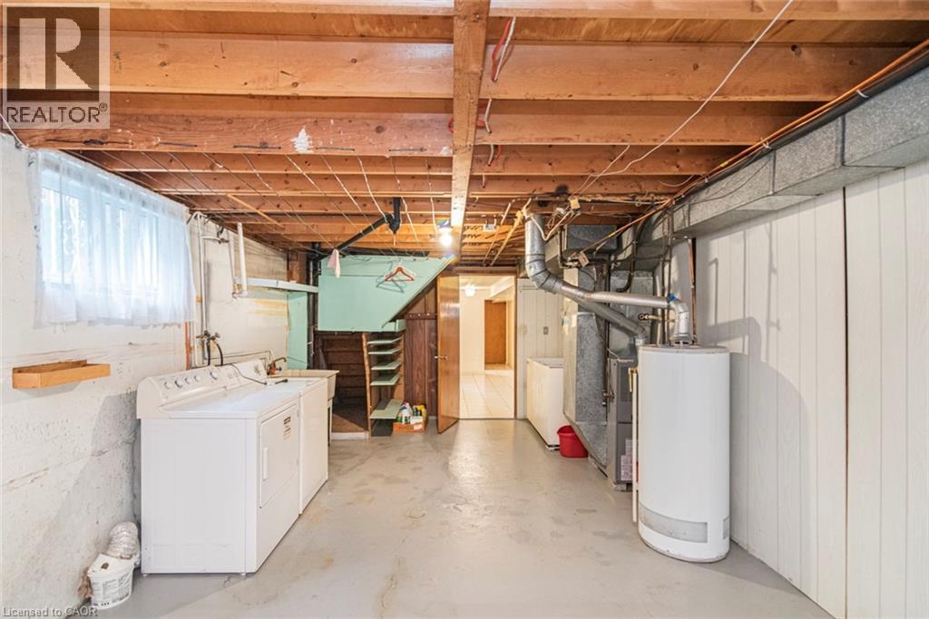 31 ADAIR Avenue - 27