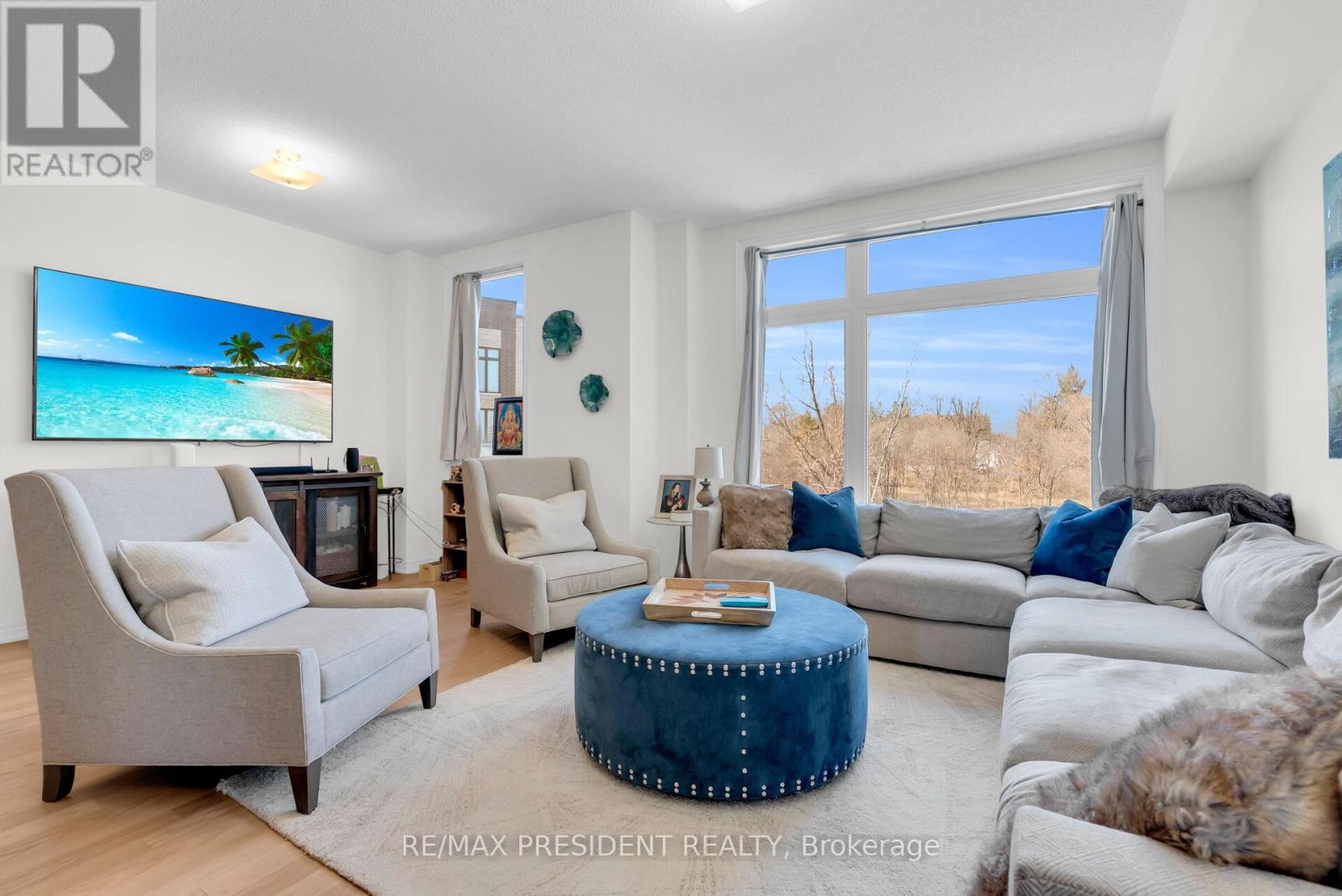 40 QUEENPOST DRIVE - 20