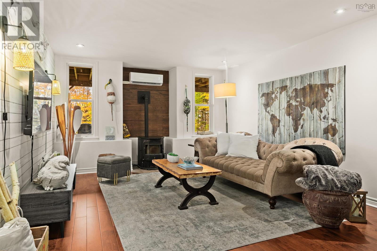 Property 32 of 51 of 390 Gleneagles Drive