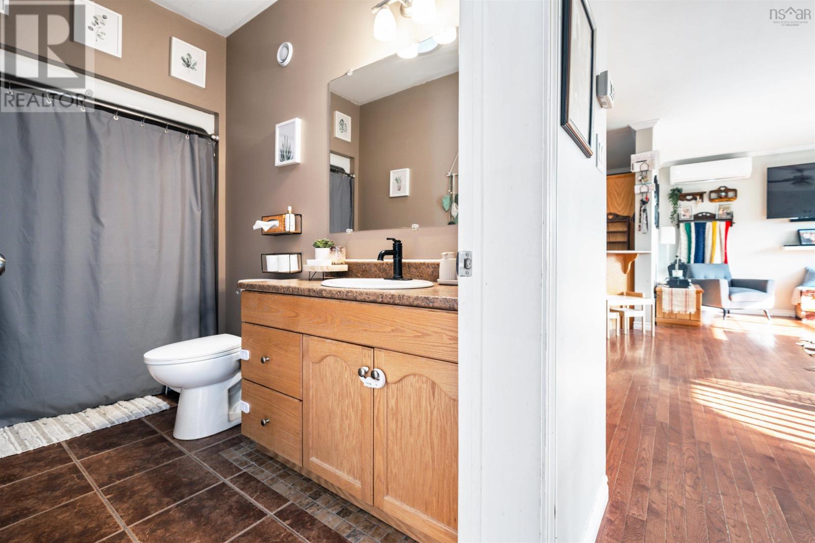 Property 26 of 46 of 3 Maceachern Loop