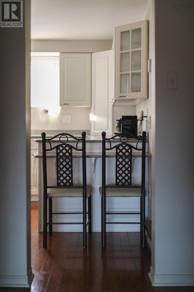 #614 61 NELSONS LANDING BOULEVARD - 33