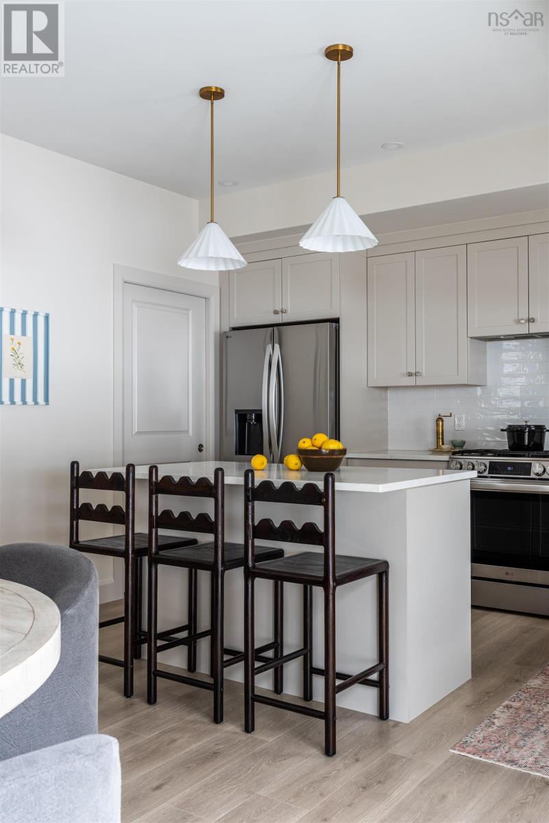 Property 4 of 38 of 54 Pearlgarden Close