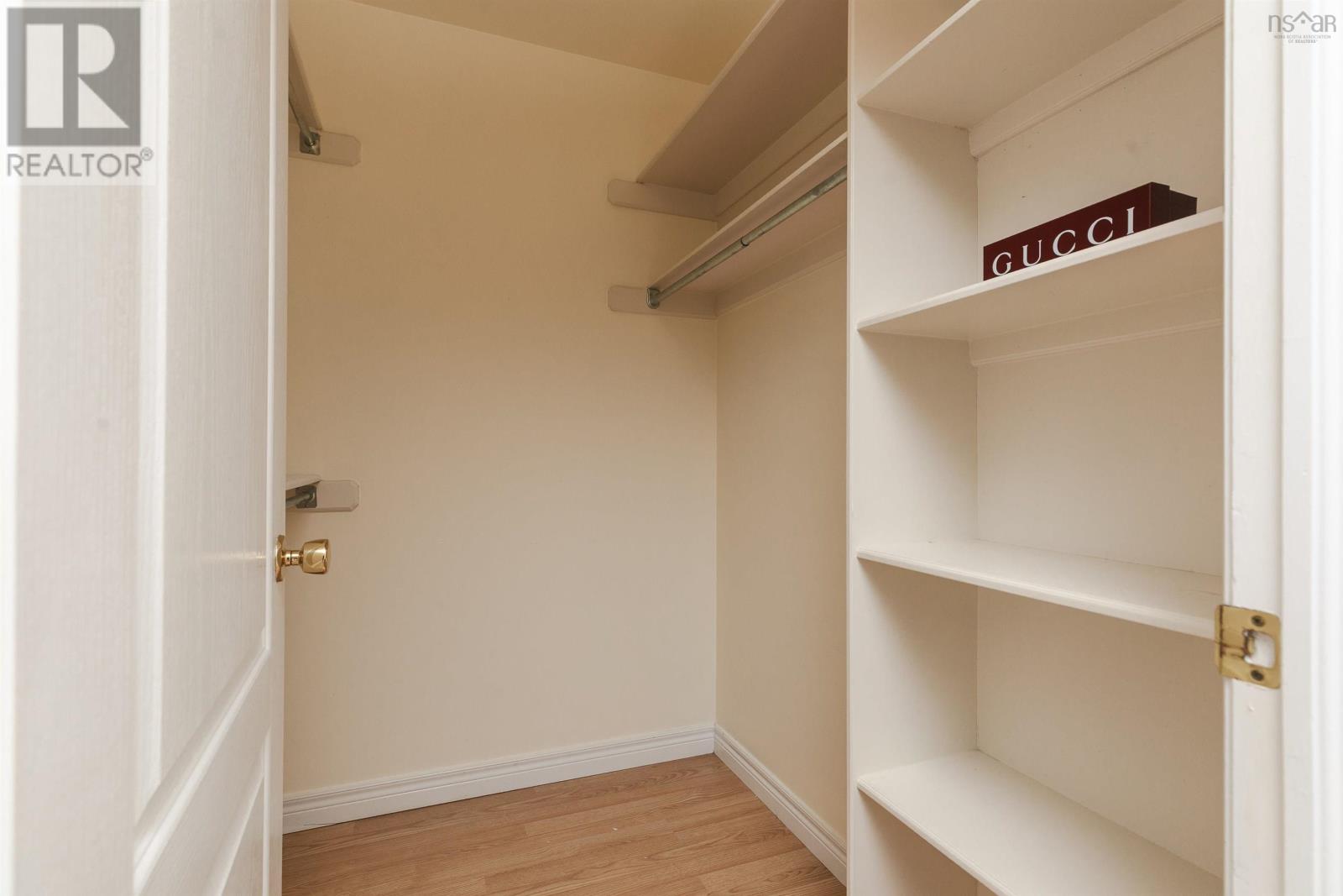 Property 14 of 45 of 36 Stratford Way