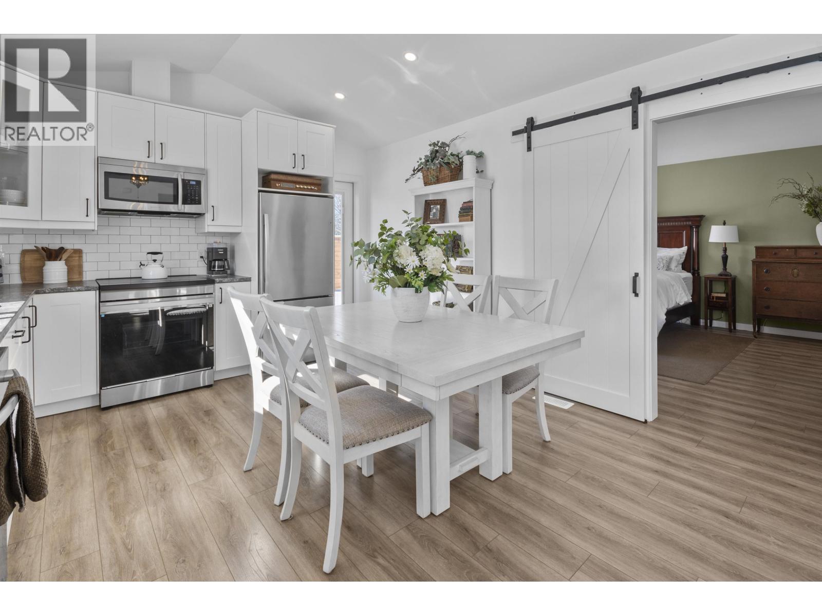 #1 110 FOREST RIDGE ROAD - 12