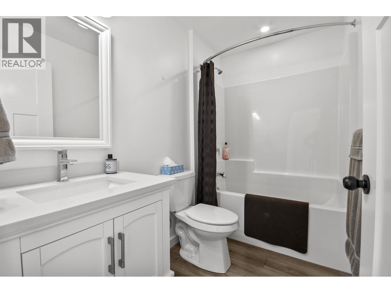 #1 110 FOREST RIDGE ROAD - 16