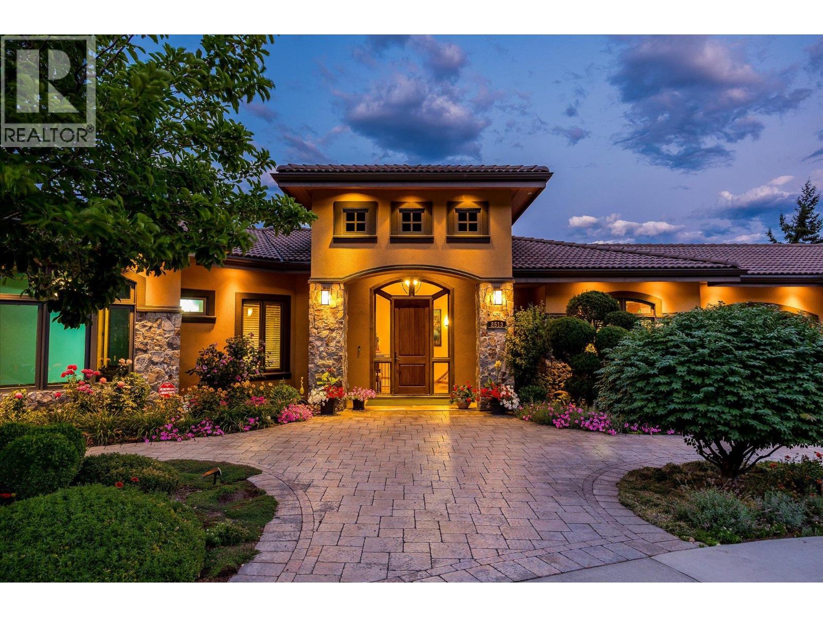 2513 Casa Palmero Drive - 3