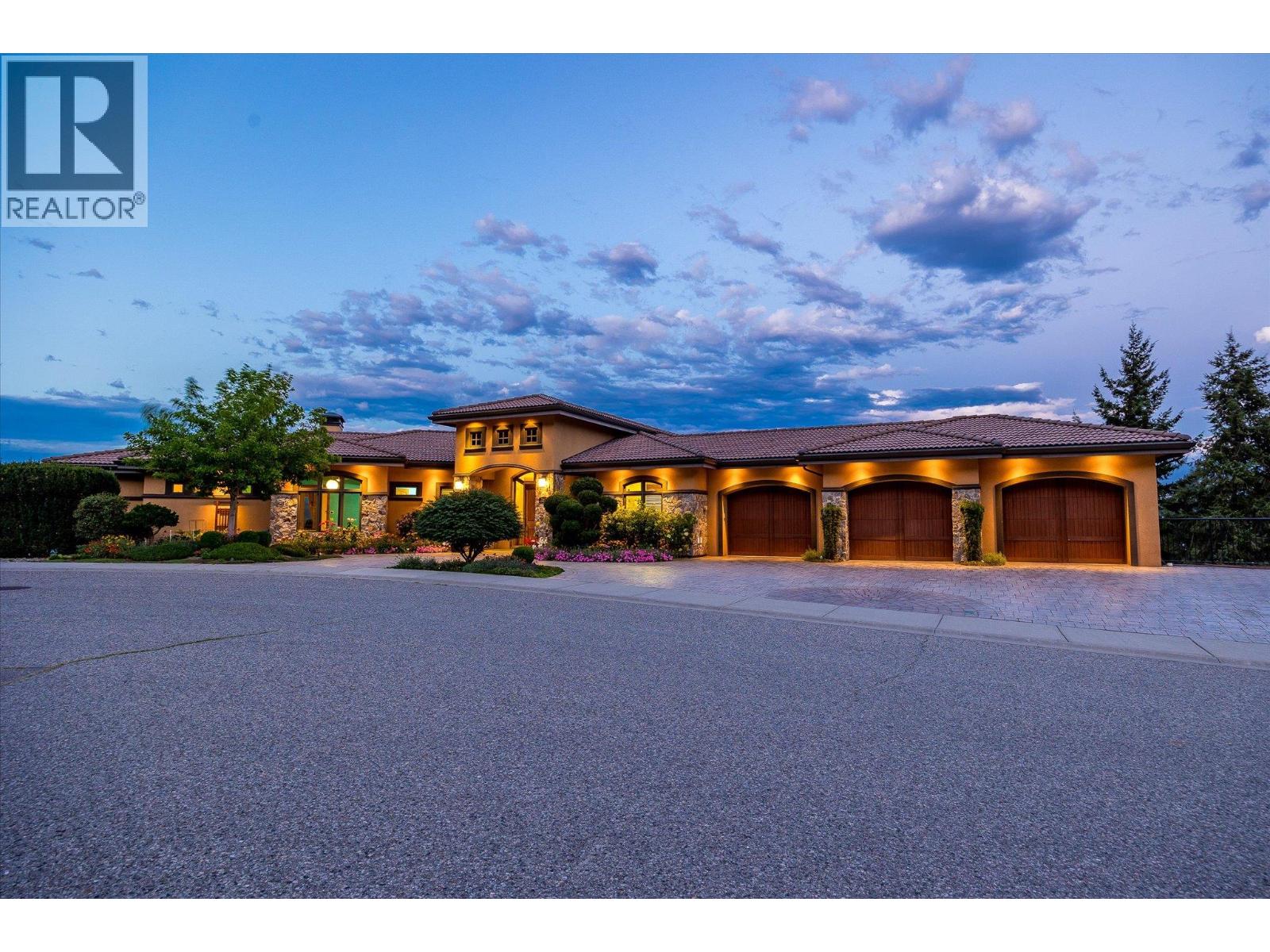 2513 Casa Palmero Drive - 97