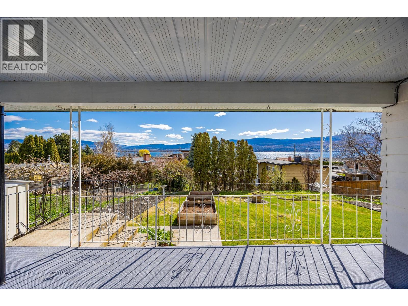  2741 Benedick Road, West Kelowna