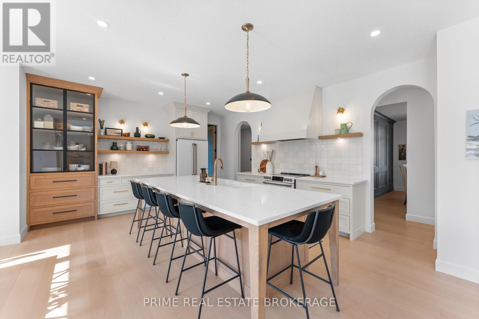 1969 BUROAK CRESCENT - 15
