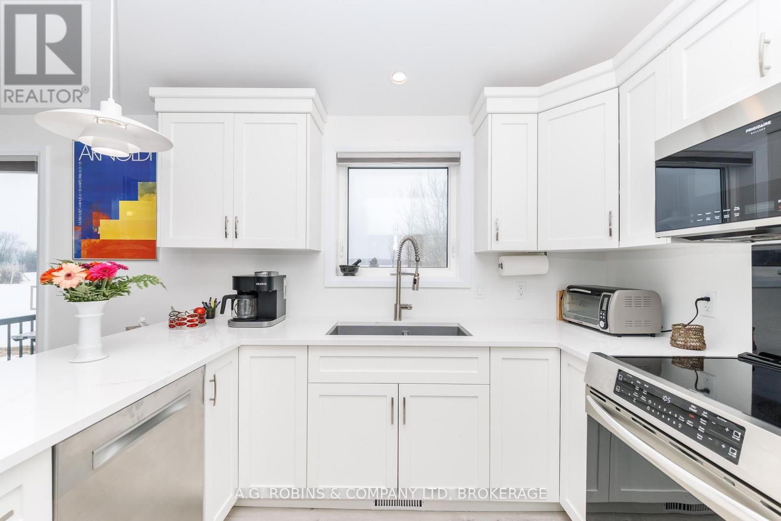 11716 LAKESHORE ROAD - 19