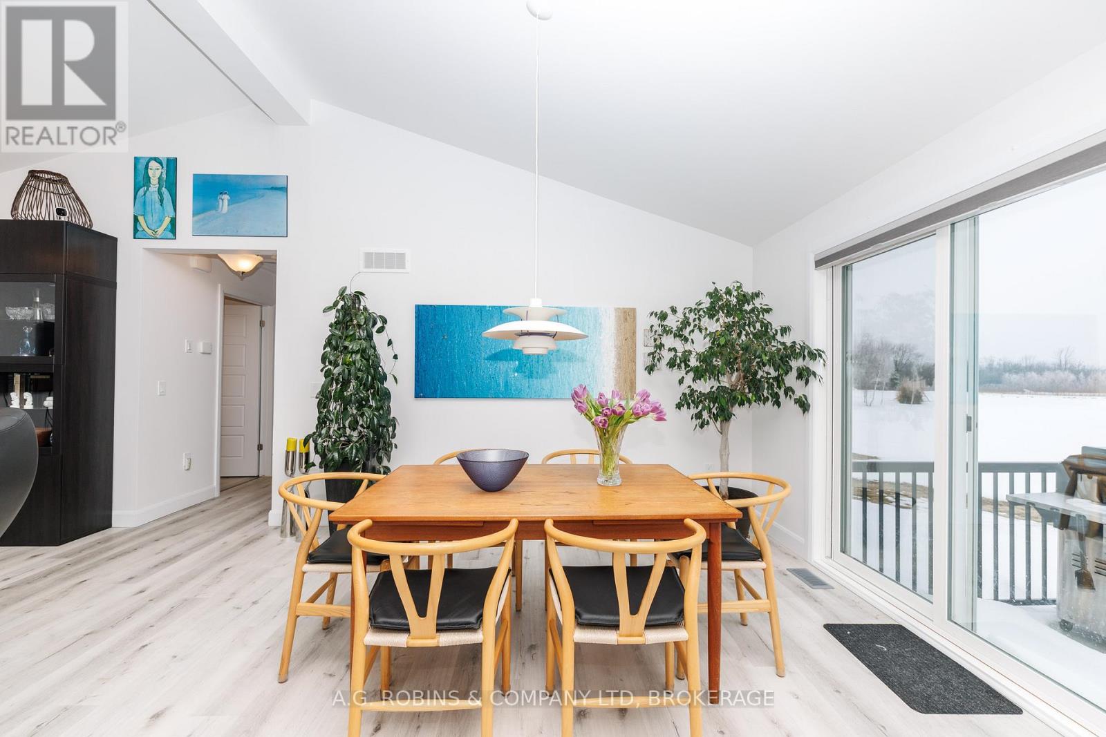 11716 LAKESHORE ROAD - 21