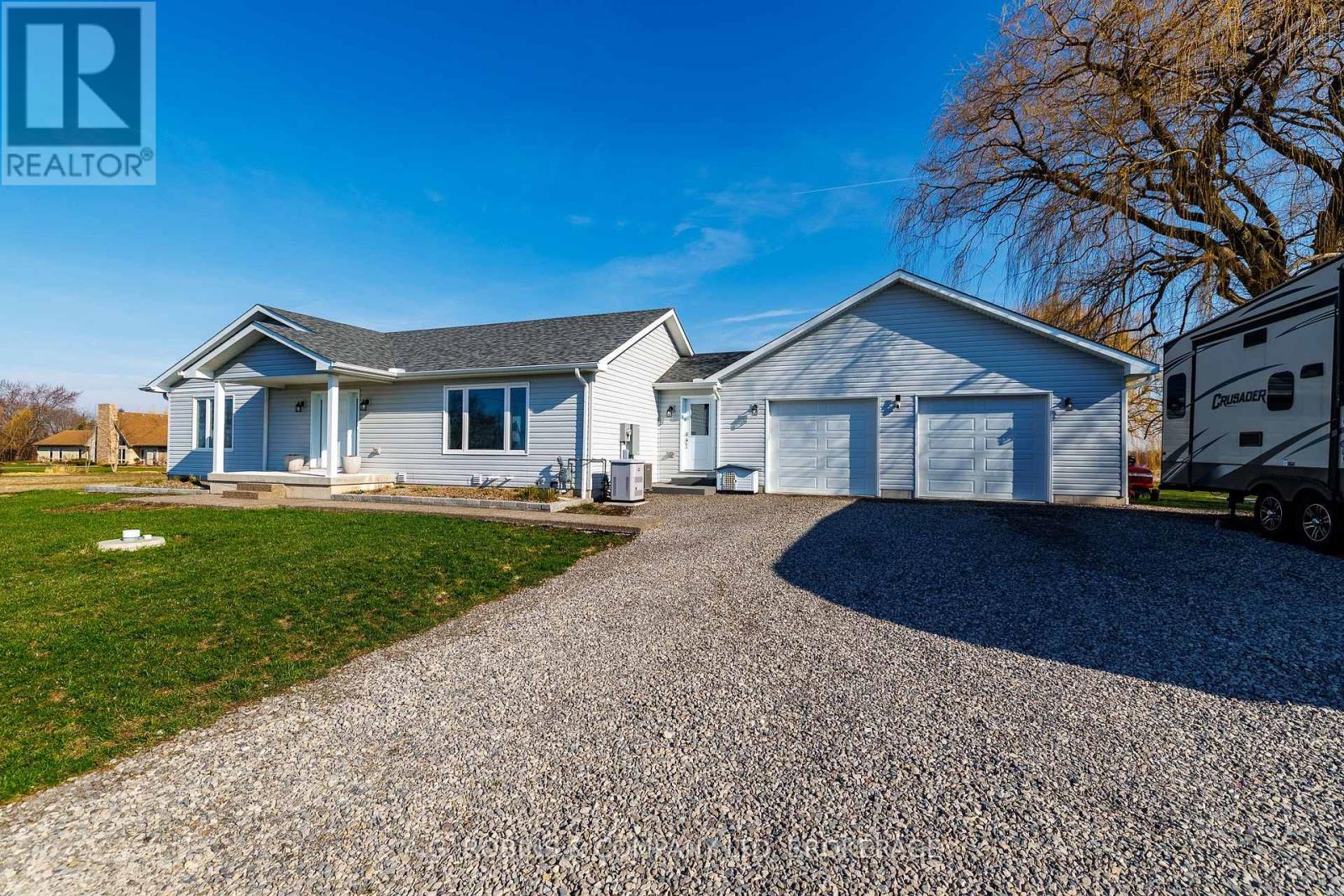11716 LAKESHORE ROAD - 6
