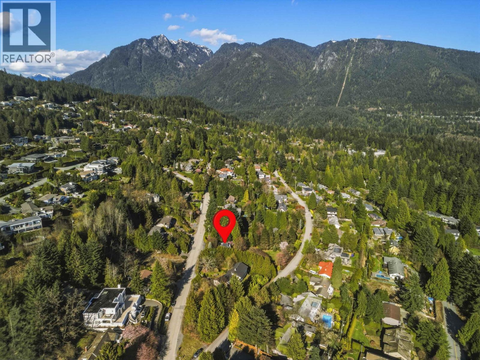 680 ST. ANDREWS ROAD, West Vancouver