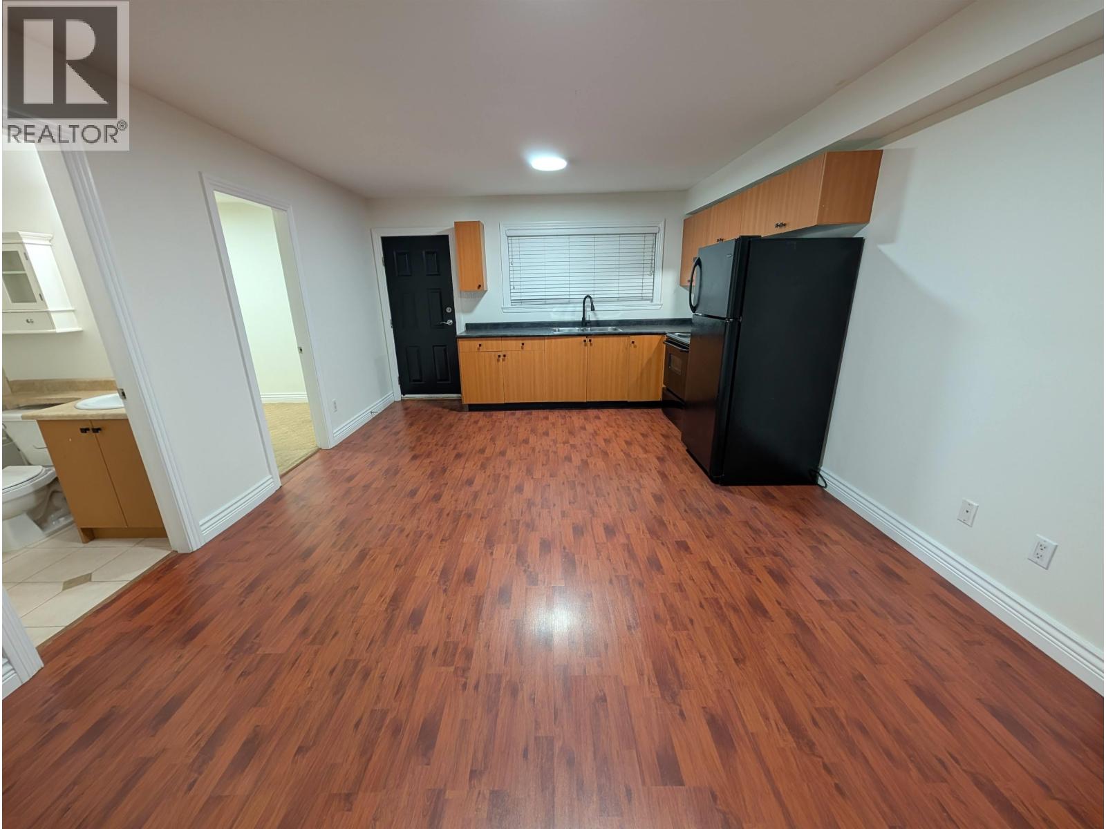 2BED SUITE 10XXX SHELL ROAD