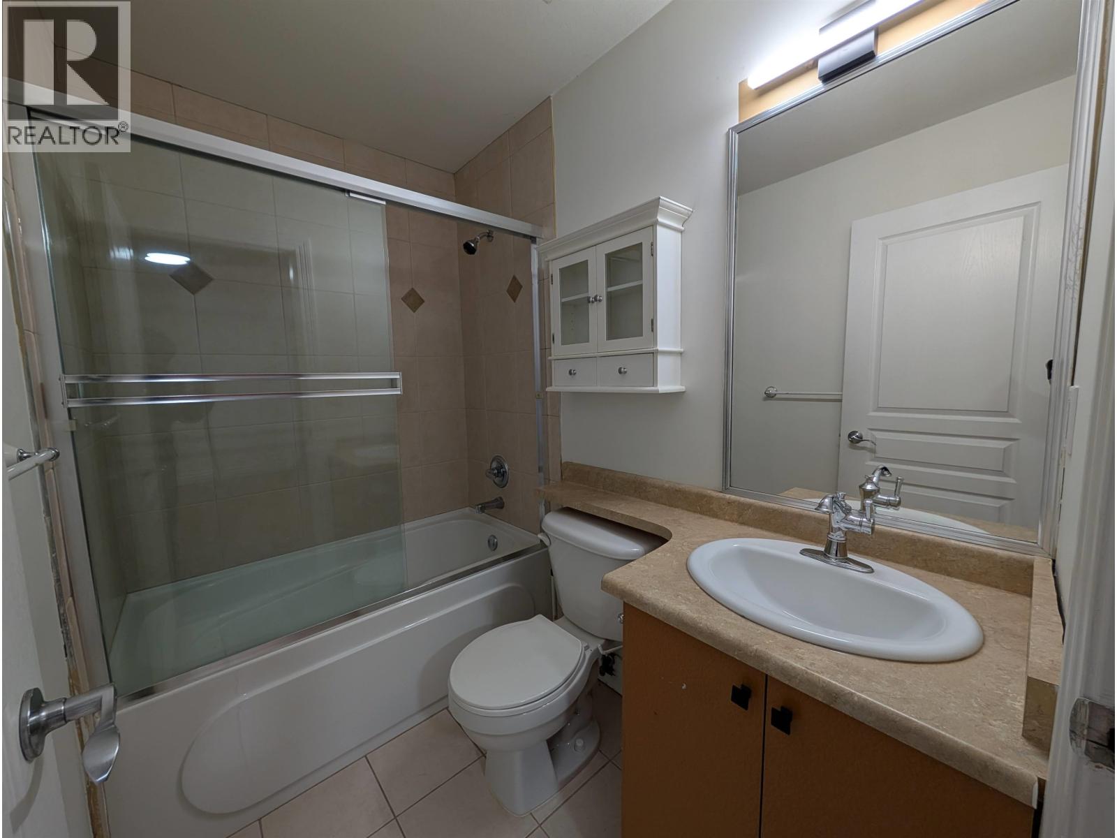 2BED SUITE 10XXX SHELL ROAD, Richmond